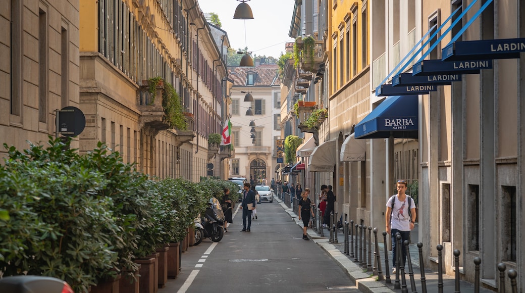 Via Montenapoleone Fashion District