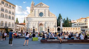 Santa Maria Novella which includes heritage architecture, a church or cathedral and street scenes