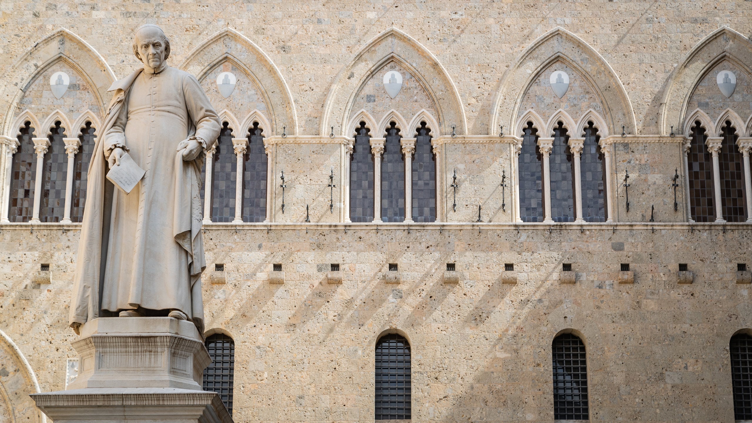 Palazzo Salimbeni in Altstadt von Siena Touren und Aktivitäten