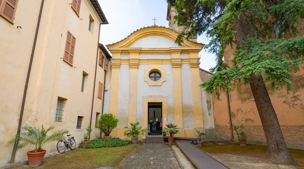 Church of Sant\'Eufemia