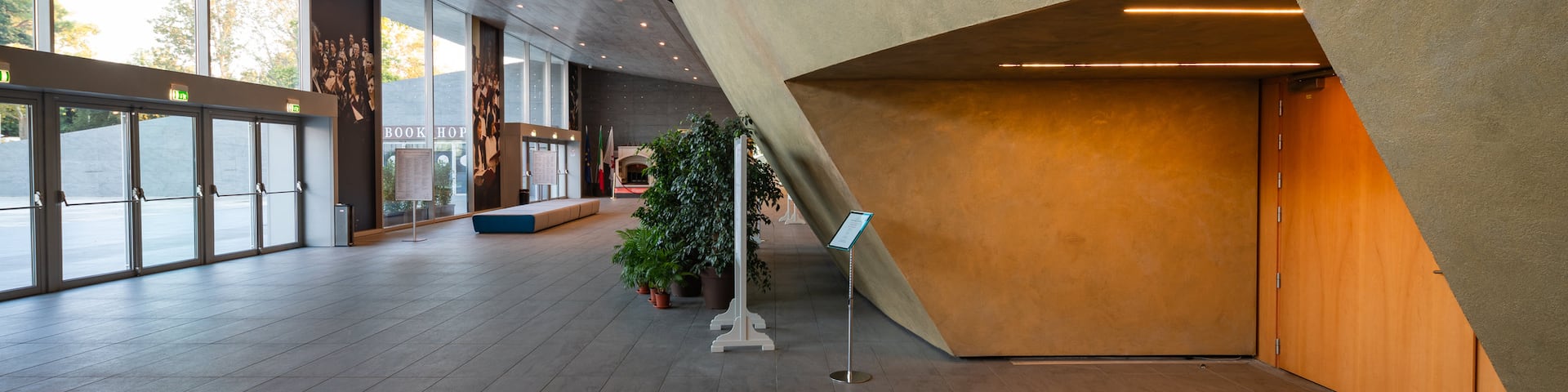 The New Florence Opera House