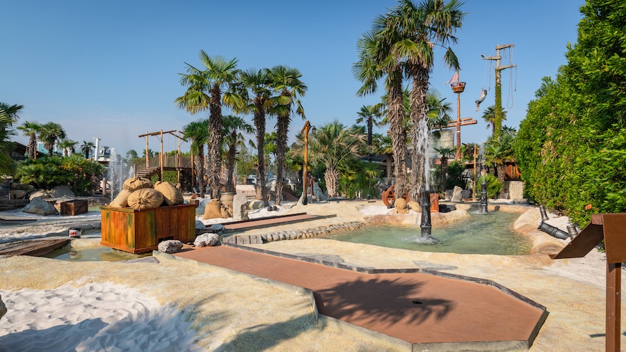 Adventure Golf