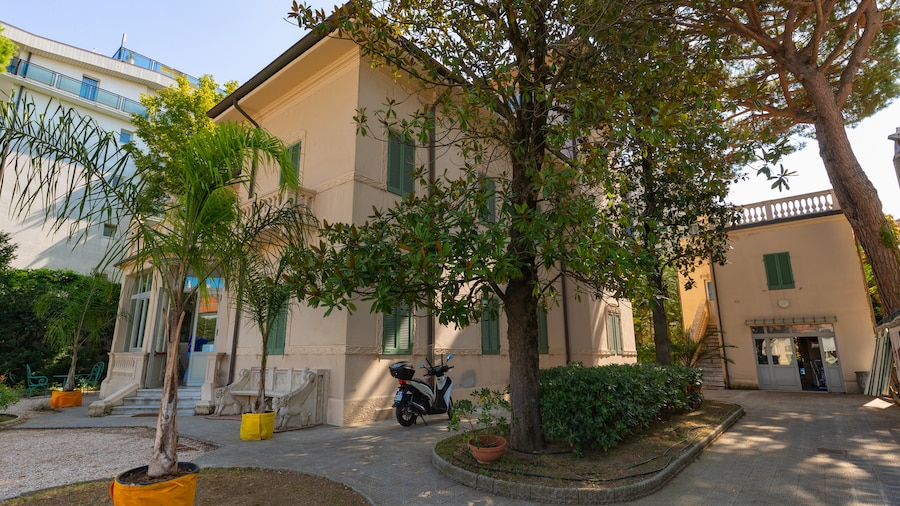 Museo d'Arte Moderna e Contemporanea Villa Franceschi
