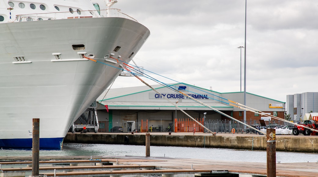 Southampton cruiseterminal