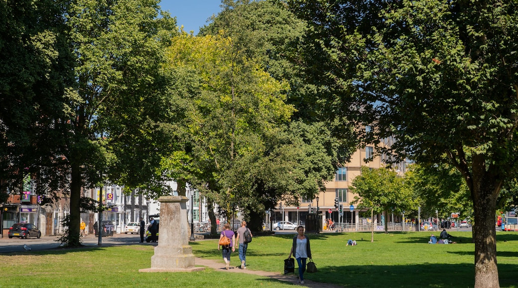 Victoria Gardens