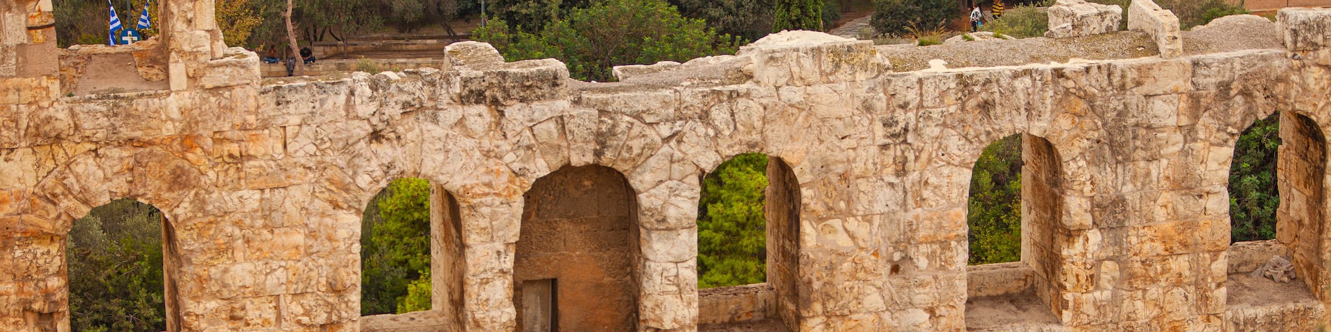 Akropolis das einen historische Architektur und Gebäuderuinen