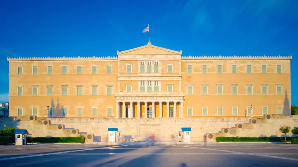 Syntagma Square showing heritage architecture, a square or plaza and an administrative building
