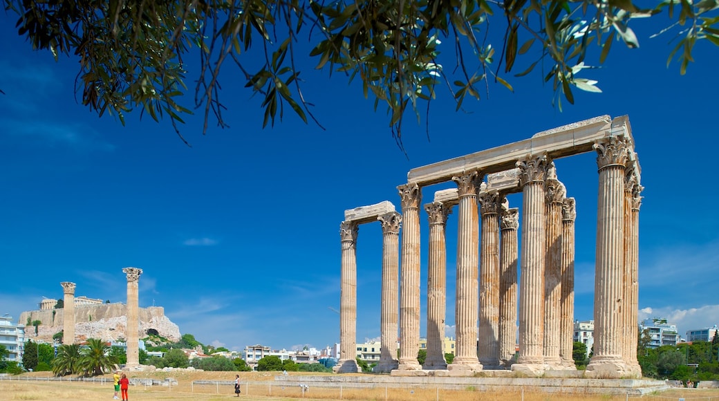 Tempel van de Olympische Zeus inclusief historische architectuur, een tempel of gebedshuis en historisch erfgoed