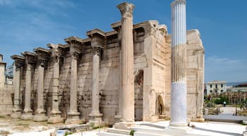 Athènes qui includes patrimoine architectural, patrimoine historique et bâtiments en ruines