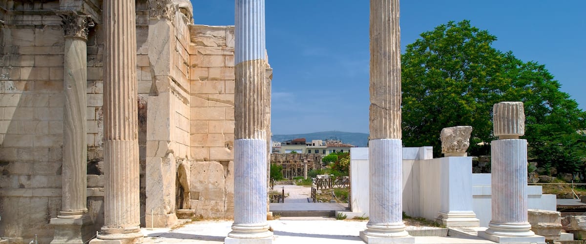 Athene toont vervallen gebouwen, historische architectuur en historisch erfgoed