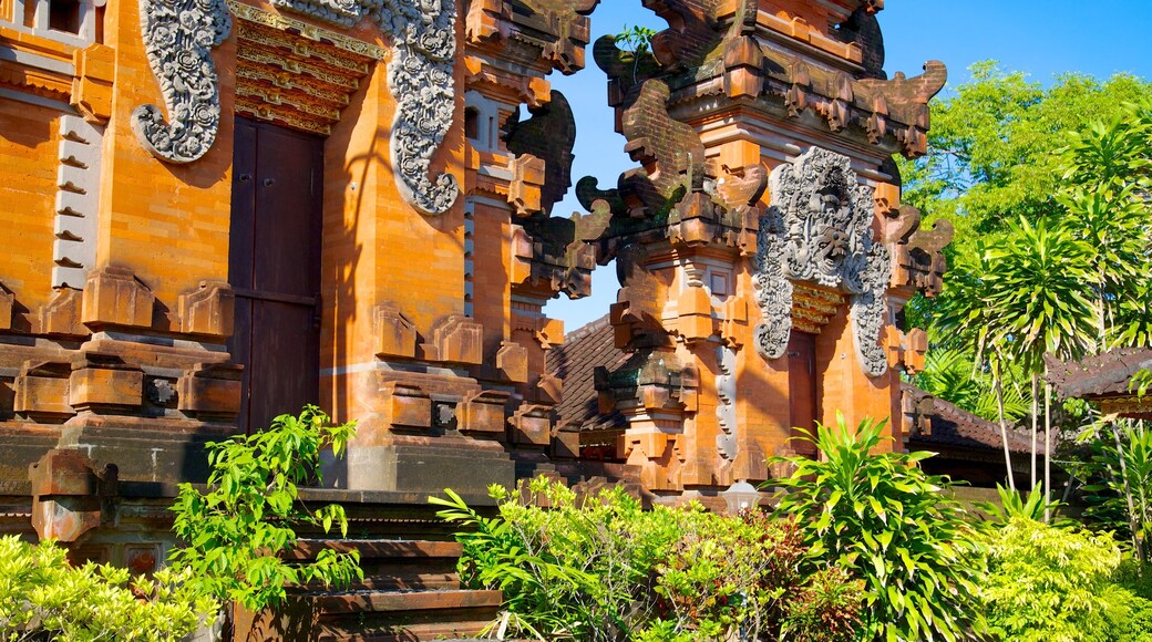 Petitenget Temple showing a temple or place of worship and heritage architecture