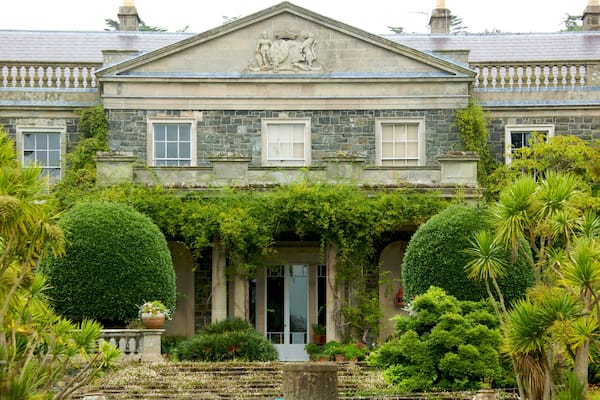 Mount Stewart House and Gardens showing heritage architecture, a garden and a house