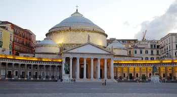 San Francesco di Paola que incluye escenas cotidianas y una iglesia o catedral