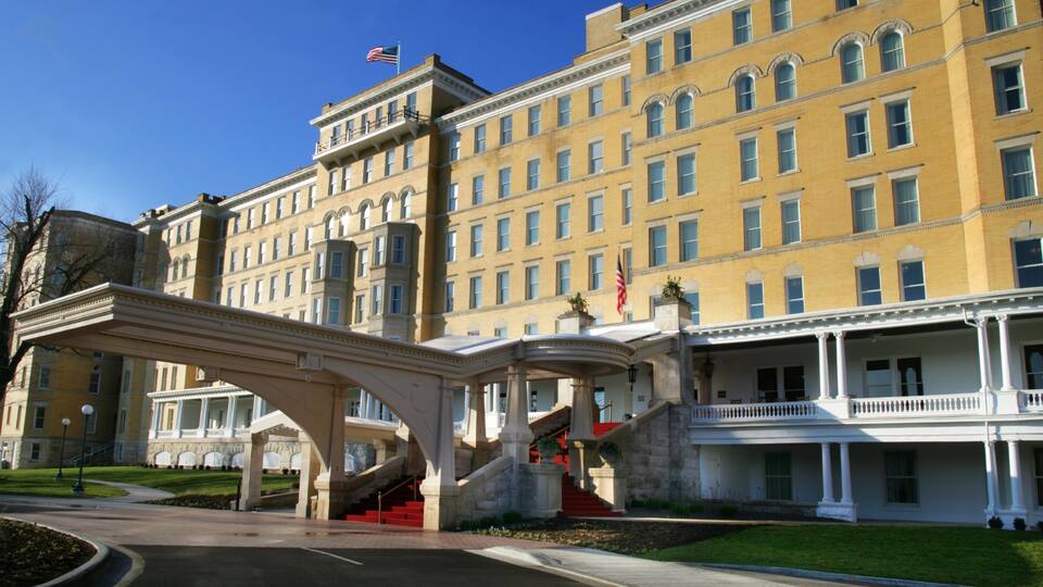 French Lick showing heritage elements