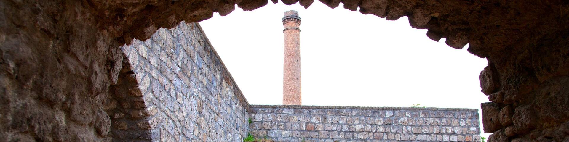 Sorrento Coast featuring heritage architecture and heritage elements