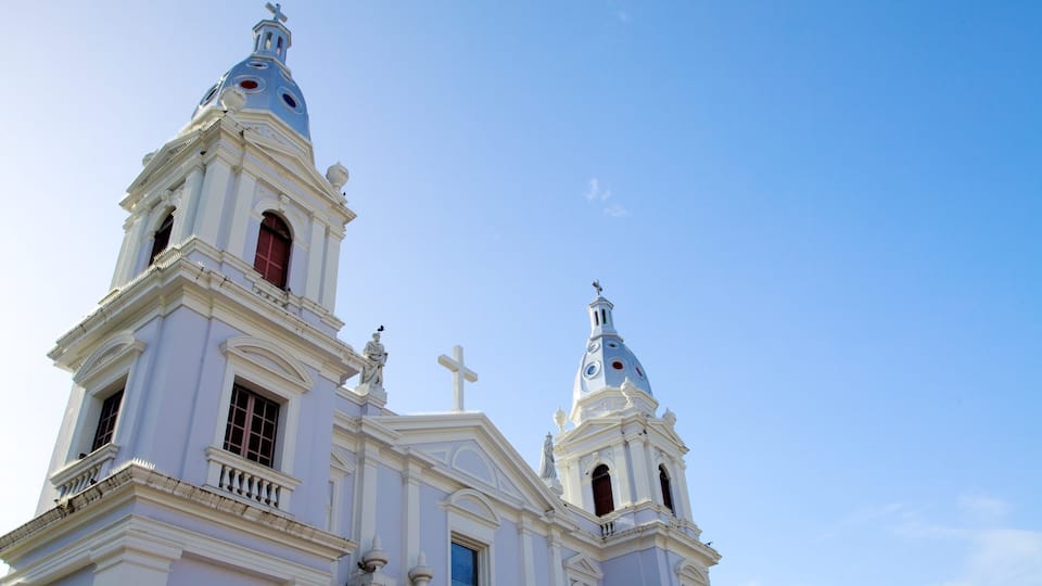 Parque de Bombas caracterizando uma igreja ou catedral e aspectos religiosos