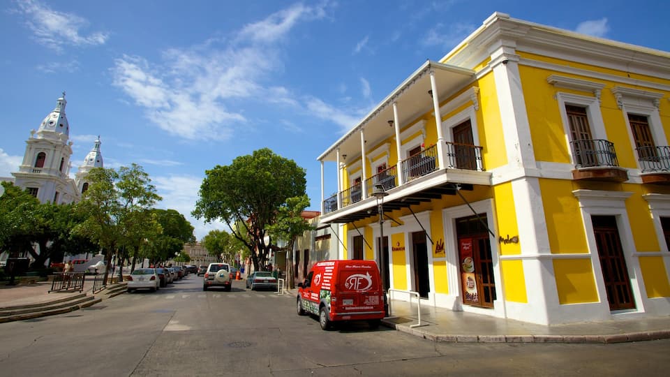 Parque de Bombas mostrando cenas de rua
