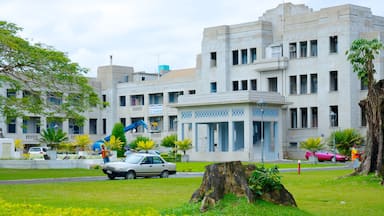 Suva montrant patrimoine historique et jardin