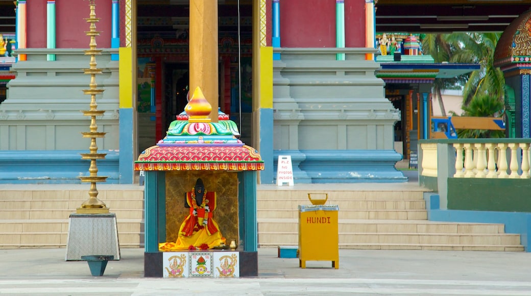 Sri Siva Subramaniya Temple ซึ่งรวมถึง วัดหรือสถานที่เคารพบูชา และ องค์ประกอบด้านศาสนา