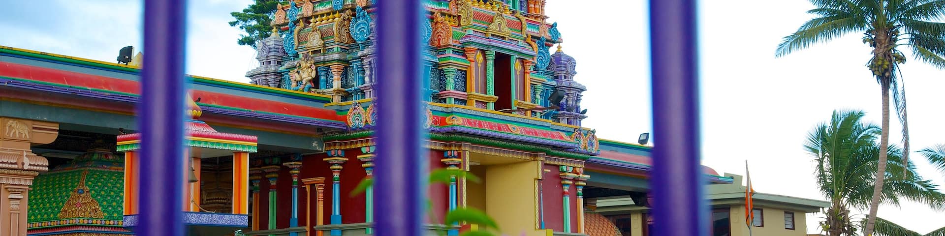 Sri Siva Subramaniya Temple featuring religious aspects and a temple or place of worship
