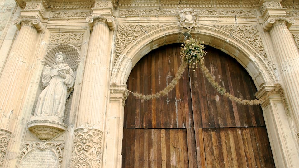 Oaxaca mit einem Kirche oder Kathedrale