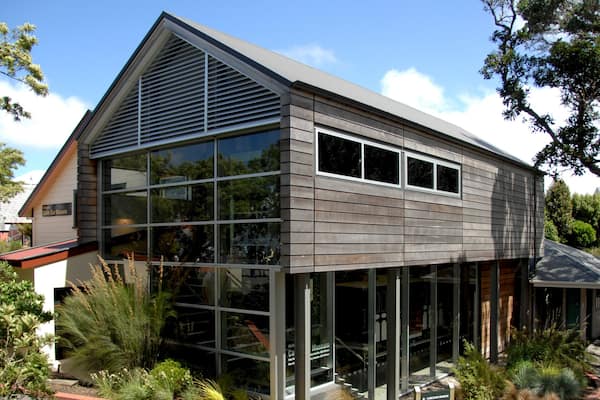 Cable Car Museum showing street scenes and a house