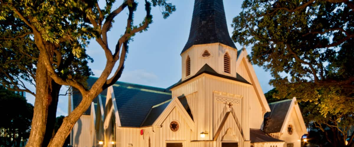 Old St Paul\'s showing a church or cathedral and street scenes