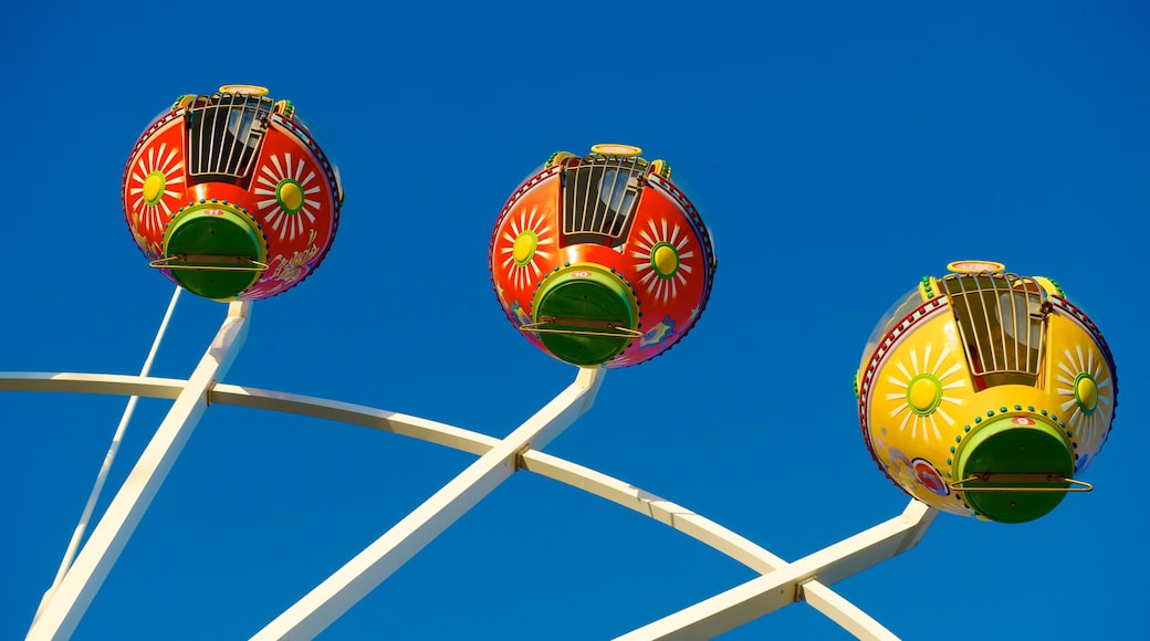 The Beachhouse featuring rides