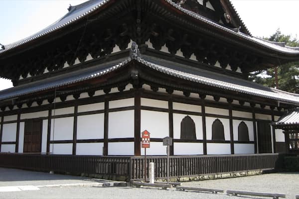 Kyoto featuring a temple or place of worship and religious aspects