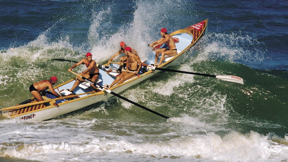 Durban mostrando surf, piragüismo y un evento deportivo
