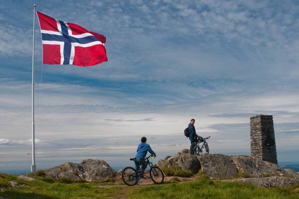 Ulriken Cable Car featuring mountain biking