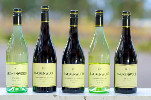 Brokenwood Wines which includes drinks or beverages and signage