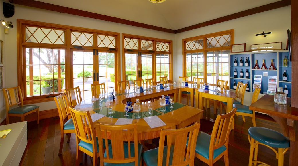 Audrey Wilkinson Winery showing interior views