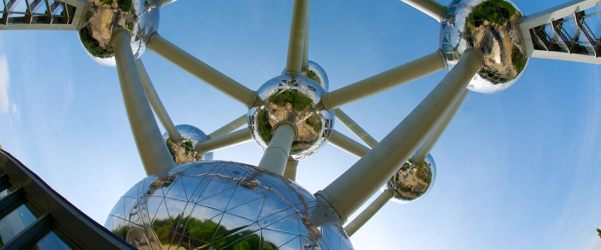 Atomium inclusief moderne architectuur en kunst
