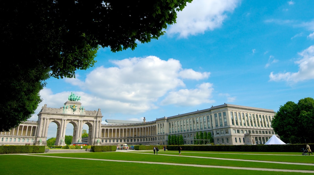 Jubelpark das einen historische Architektur, Park und Monument