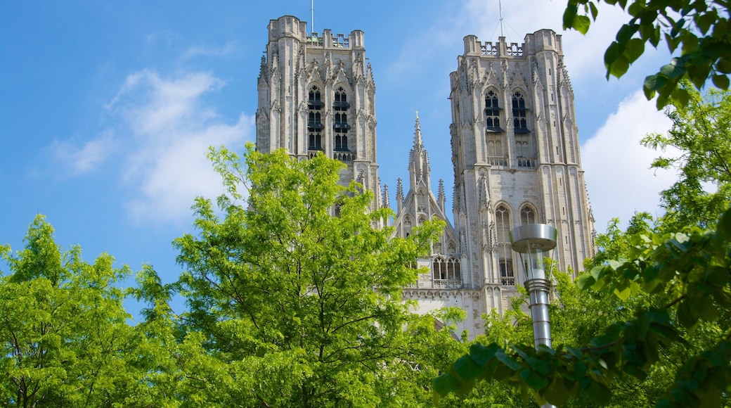 Kathedrale St. Michael und St. Gudula das einen religiöse Elemente, Stadt und Kirche oder Kathedrale