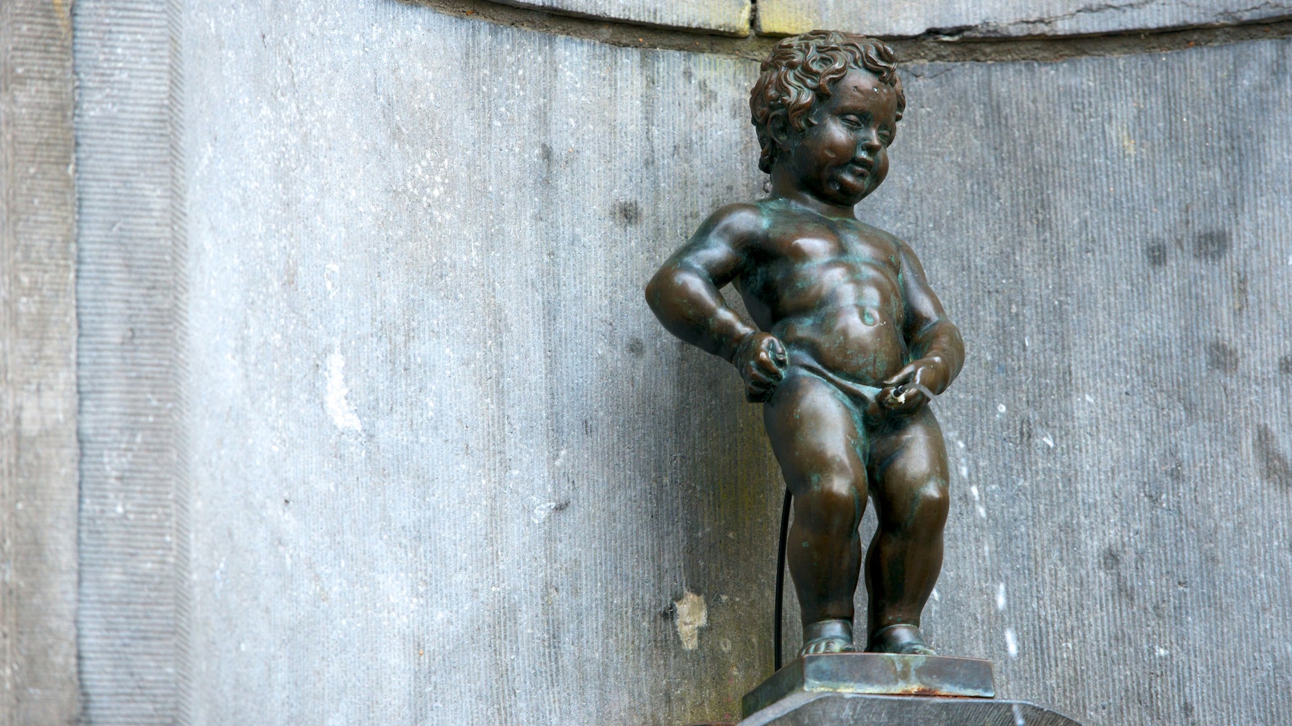 Manneken Pis in Quartier du Centre 