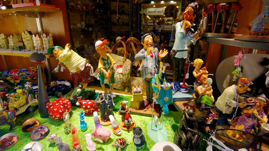 Galeries Saint-Hubert mettant en vedette marchés et vues intérieures