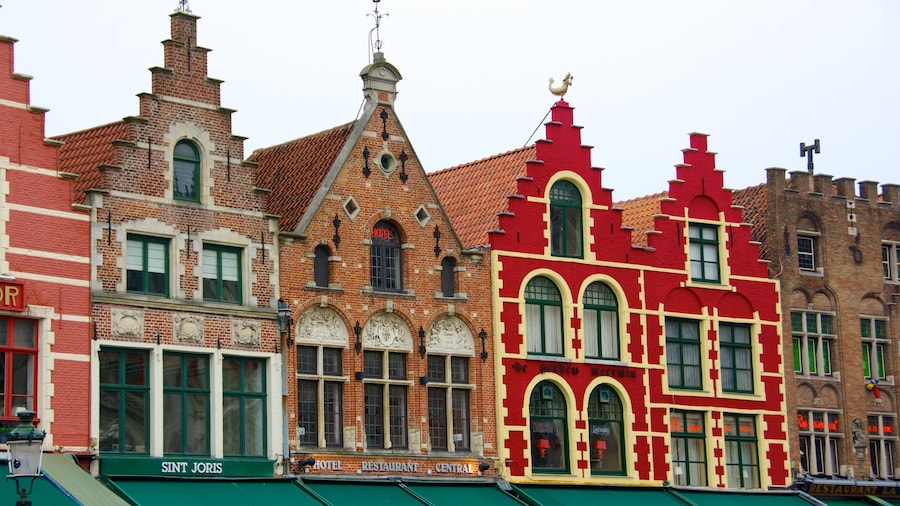 Bruges Market Square which includes a city and heritage architecture