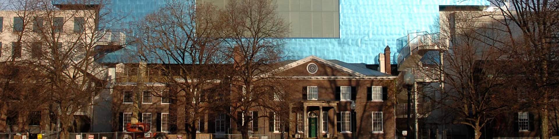 Art Gallery of Ontario which includes modern architecture and a city