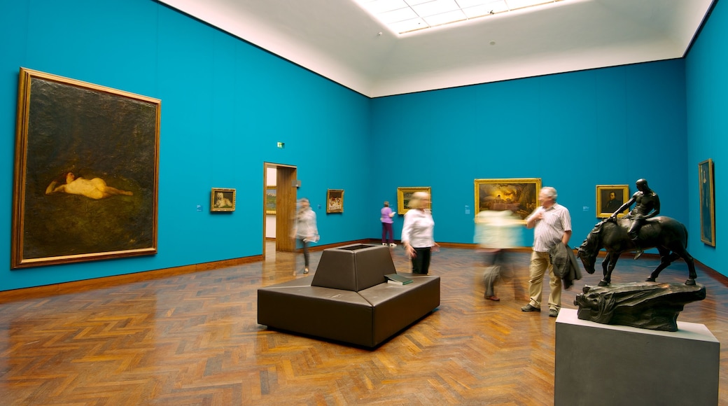 Staedel Museum featuring art and interior views