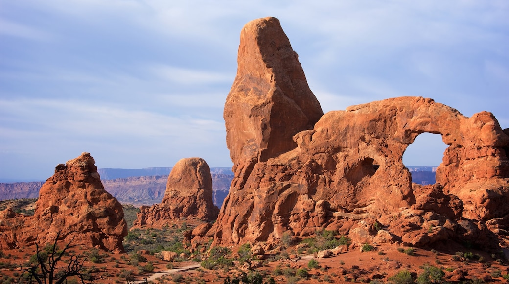 Turret Arch