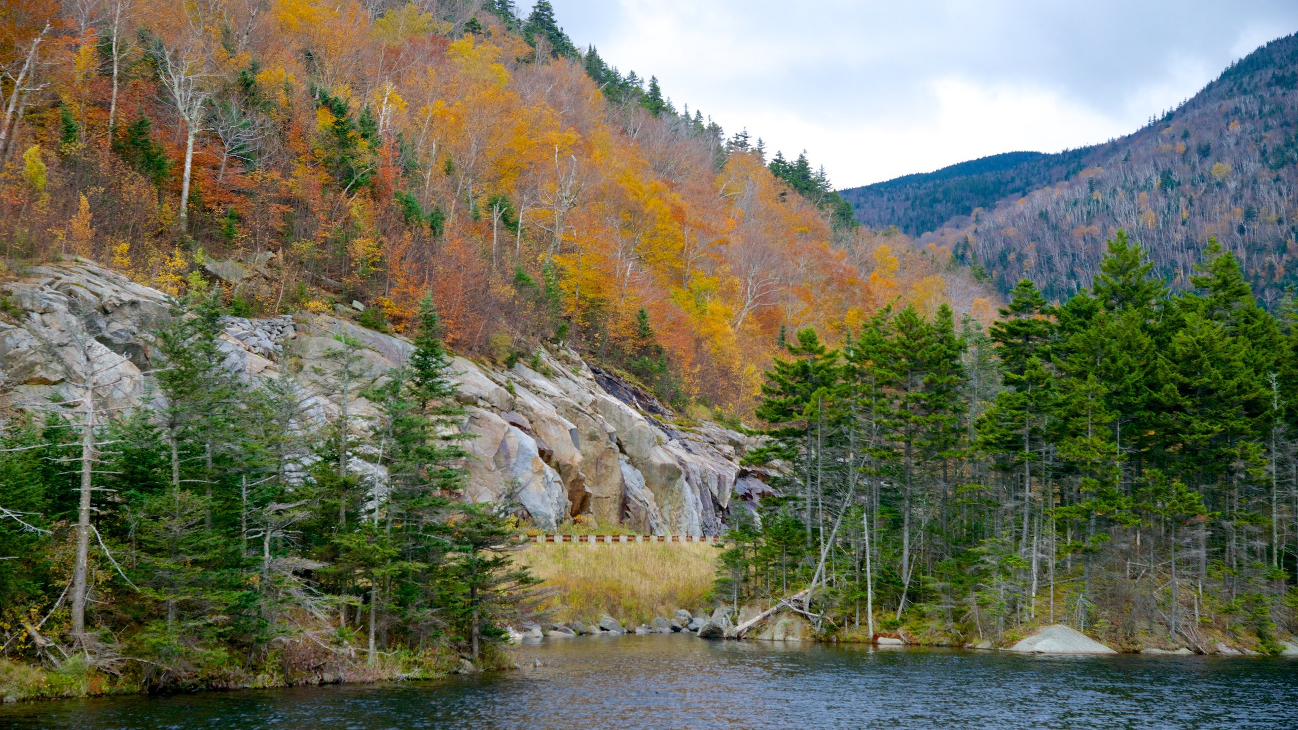 Bear Brook’s Embrace: Your Granite State Getaway