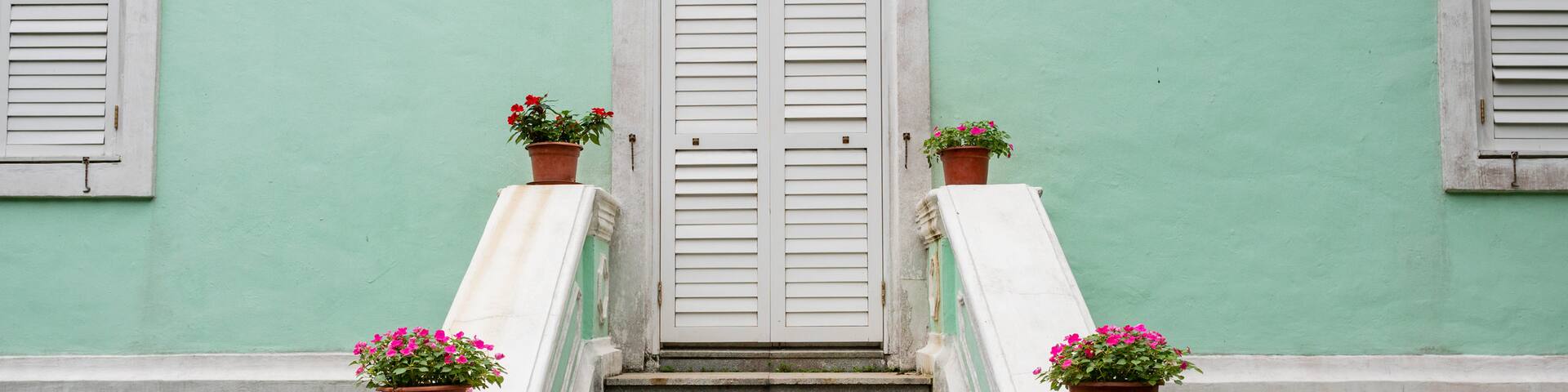 Taipa Houses-Museum which includes flowers