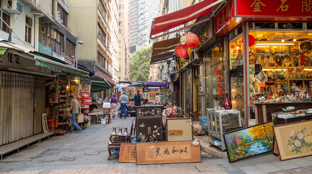 Rue des antiquaires Cat Street