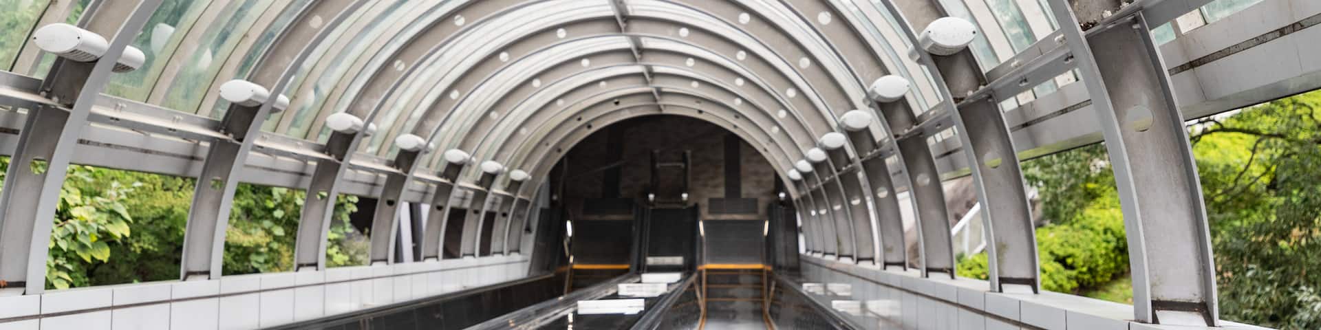 Hiroshima showing interior views