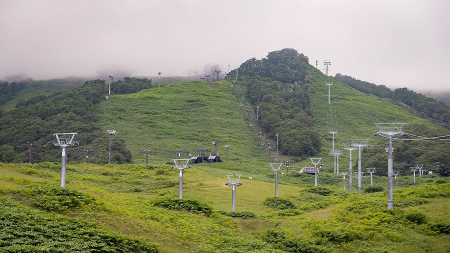 Abuta showing tranquil scenes, mist or fog and landscape views