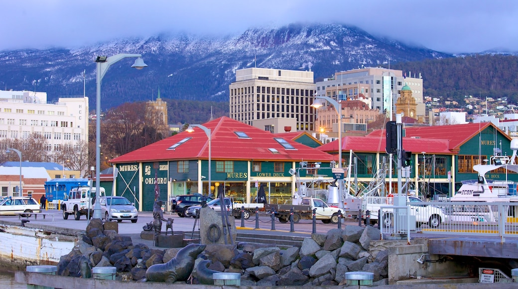 Constitution Dock featuring a city