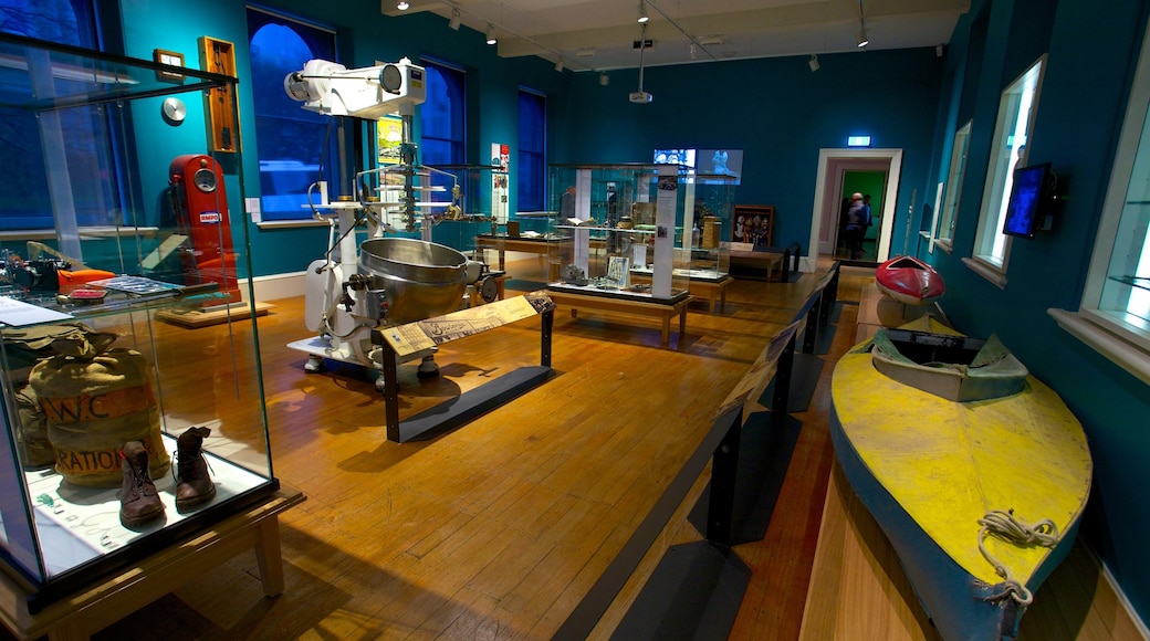 Tasmanian Museum and Art Gallery showing interior views