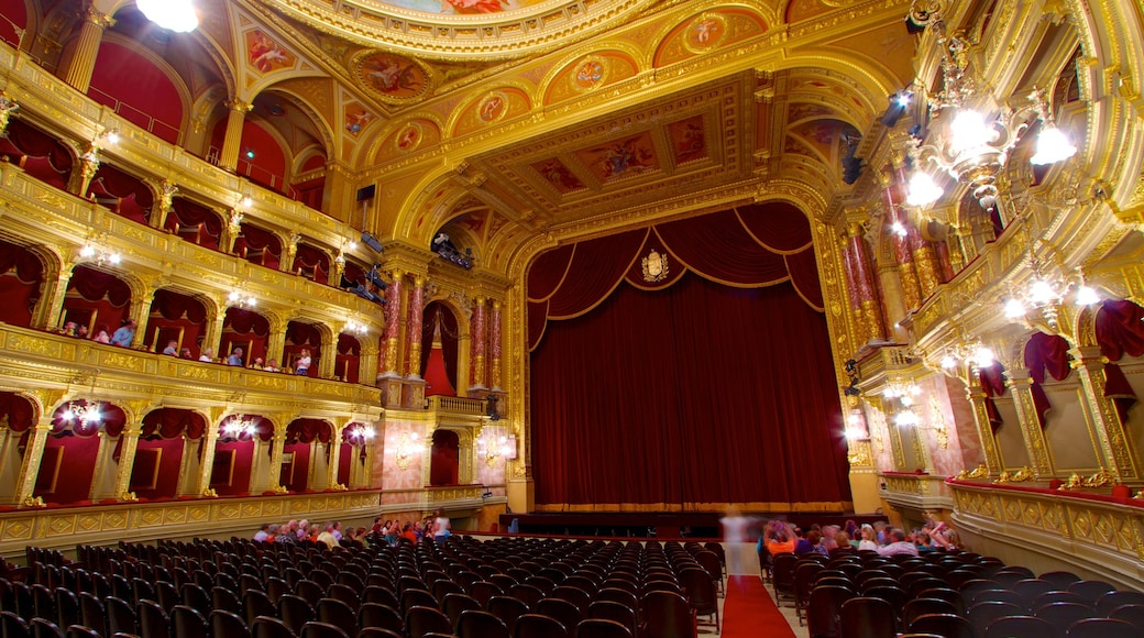 Ópera estatal húngara que incluye vista interna y escenas de teatro